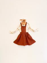 Carica l&#39;immagine nel visualizzatore di Gallery, Tablier Dress
