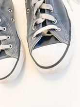 Lade das Bild in den Galerie-Viewer, Chuck Taylor All Stars
