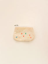 將圖片載入圖庫檢視器 Beaded Pouch

