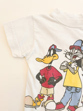 将图片加载到图库查看器，Looney Tunes T-Shirt
