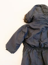 Carica l&#39;immagine nel visualizzatore di Gallery, Vintage Ski Suit
