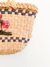 Load image into Gallery viewer, Straw Bag
