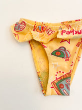 将图片加载到图库查看器，Bathing Suit
