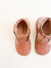 Φόρτωση εικόνας στο εργαλείο προβολής Συλλογής, Patent T-Bar Shoes
