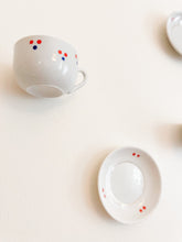 Carregar imagem no visualizador da galeria, Vintage Tea Set

