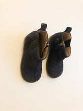 Indlæs billede til gallerivisning Suede Ankle Boots
